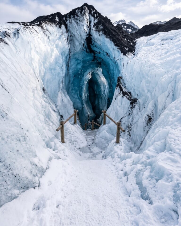 30 Viral & Weird Photos That You Can Find Online